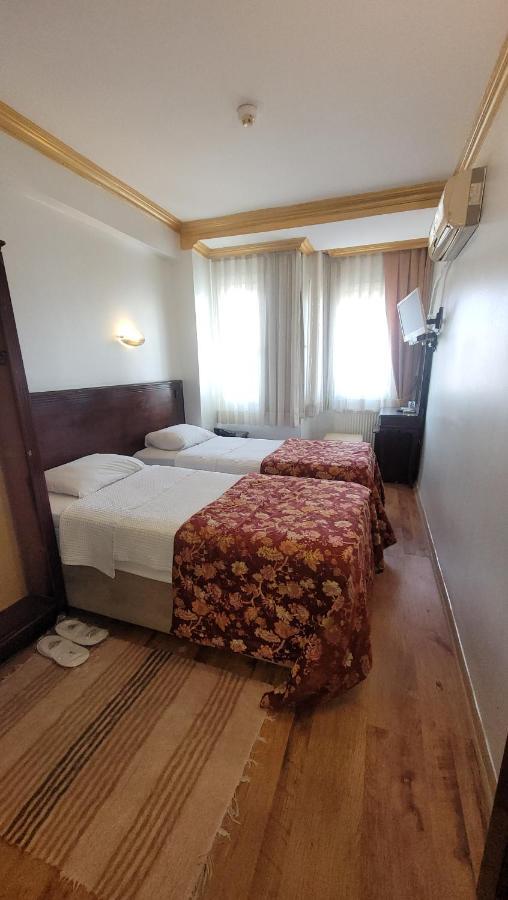 Mehmet Bey Hotel Istanboel Buitenkant foto