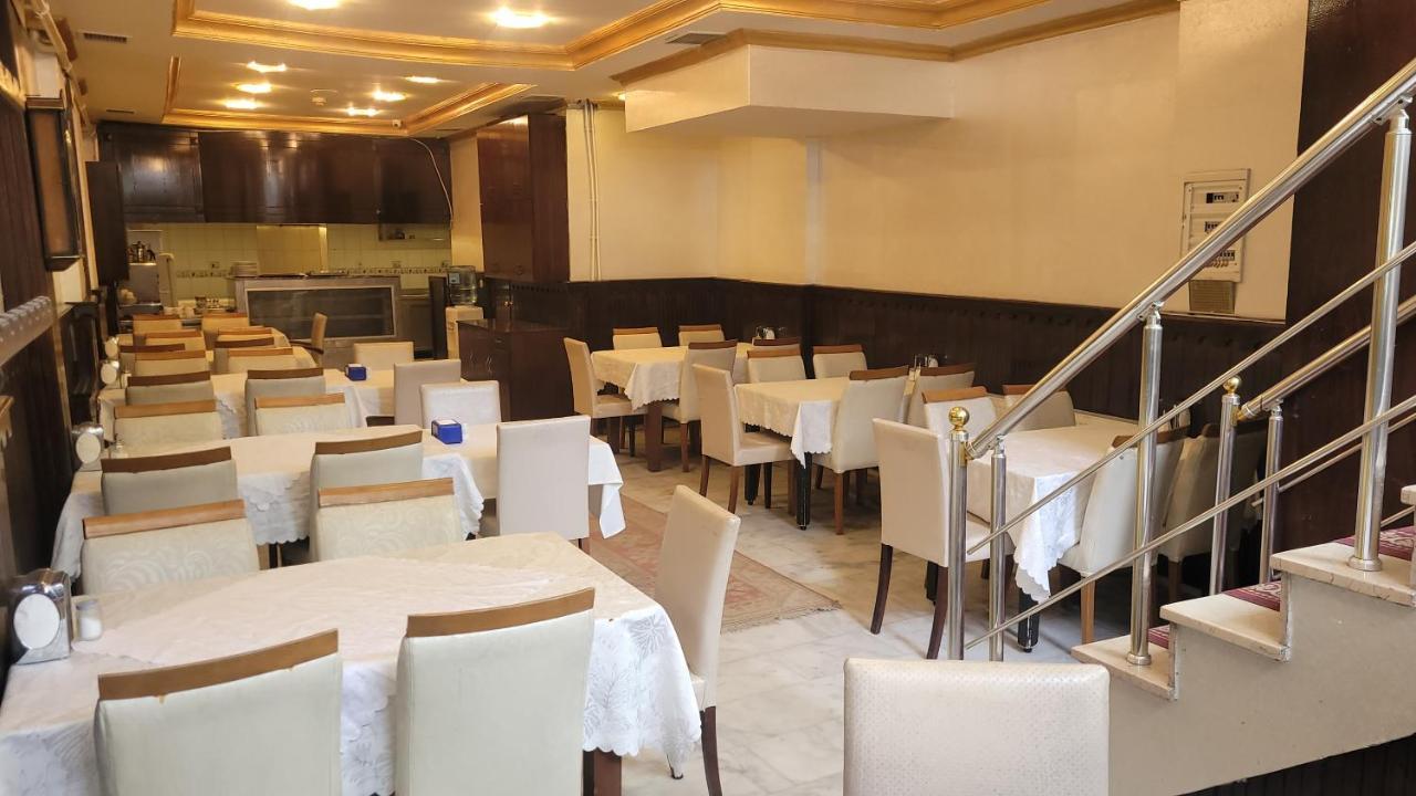 Mehmet Bey Hotel Istanboel Buitenkant foto
