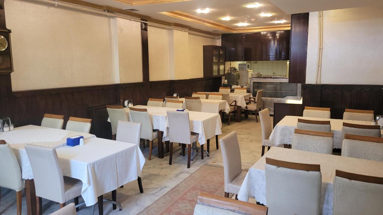 Mehmet Bey Hotel Istanboel Buitenkant foto
