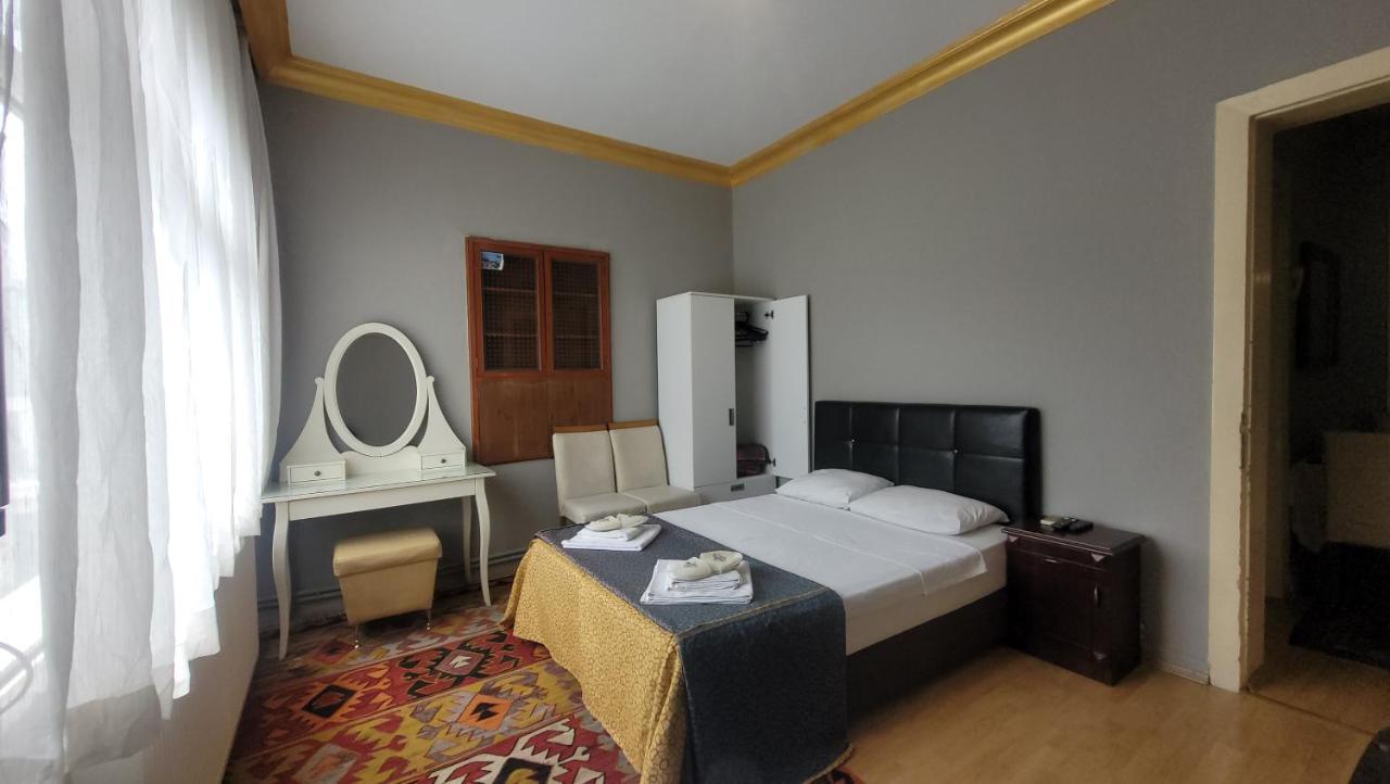 Mehmet Bey Hotel Istanboel Buitenkant foto